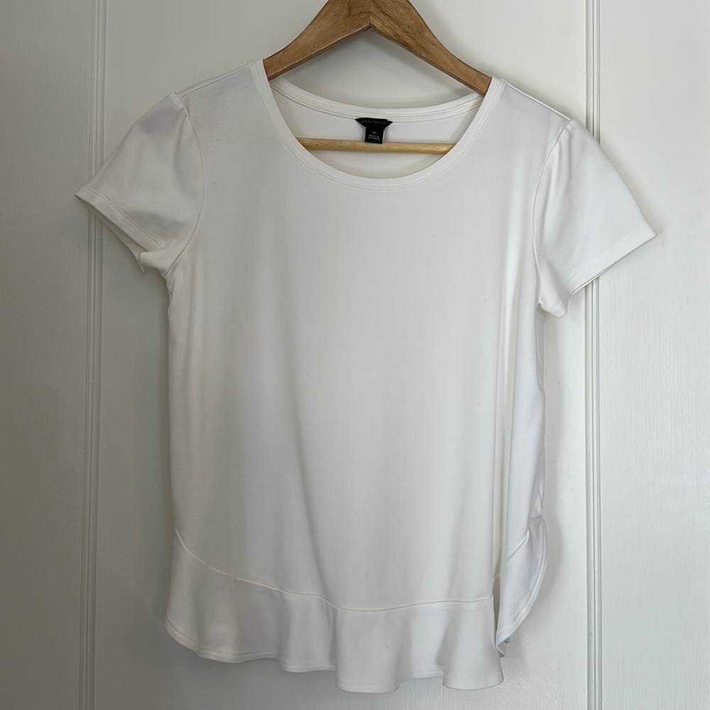 Ann Taylor Short Sleeve Top